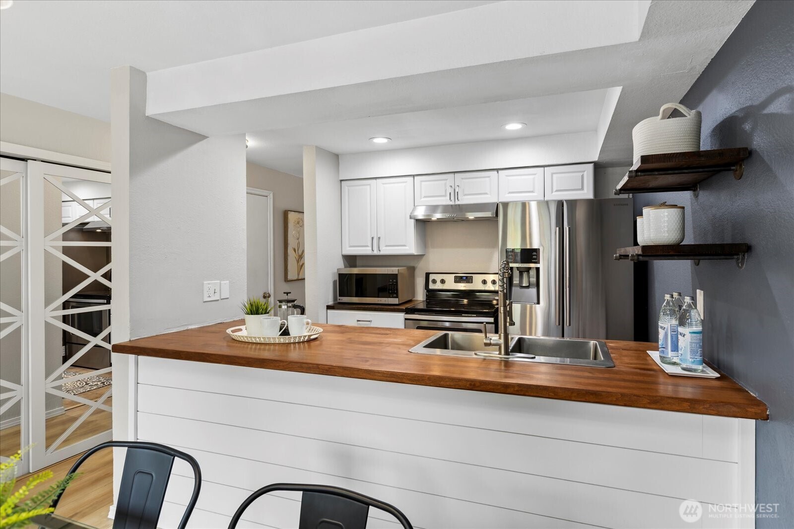 115 124th Street G5 Property Photo 12