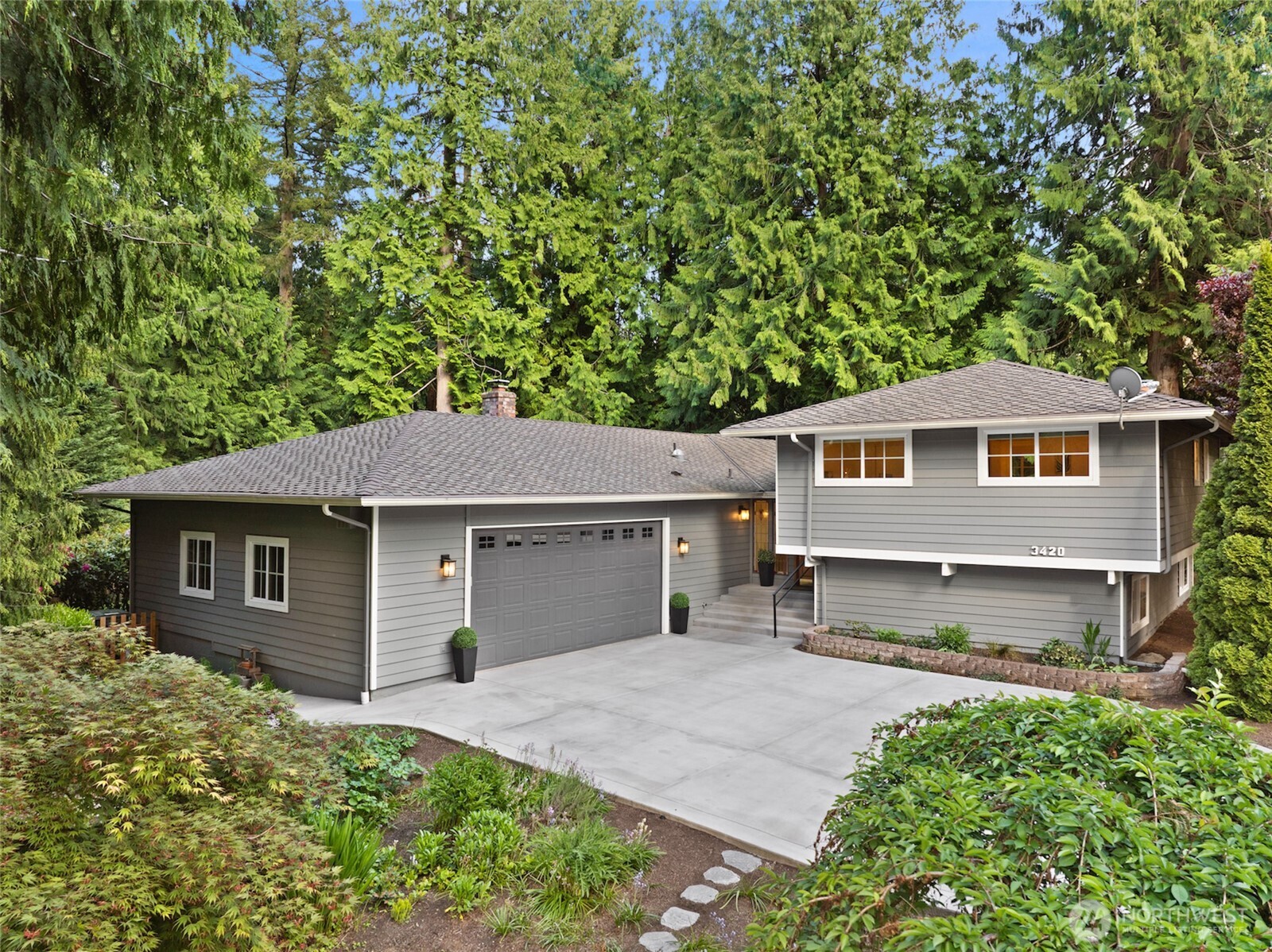 3420 210 Place Property Photo 1