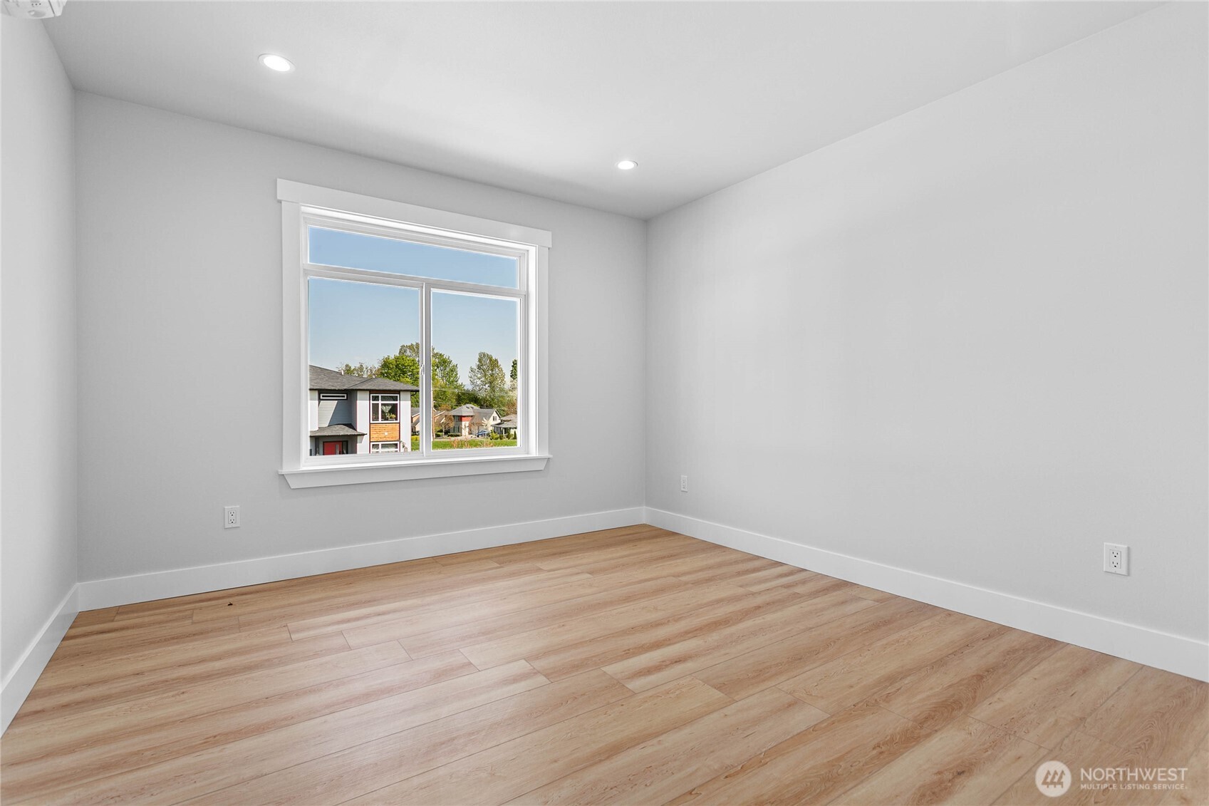 6251 Fernridge Drive Property Photo 26