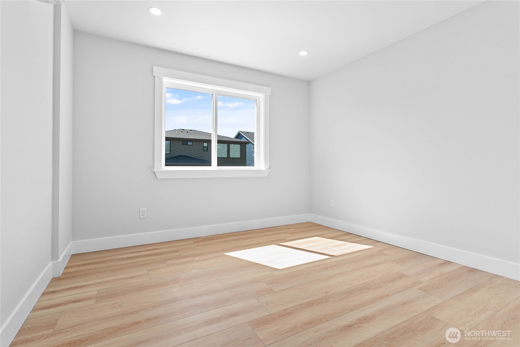 6251 Fernridge Drive Property Photo 29