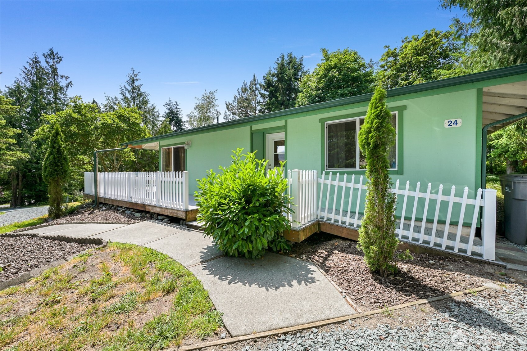 24 Makah Way Property Photo 1