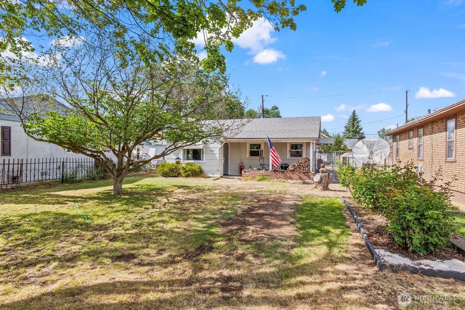 1417 Jefferson Avenue Property Photo 1