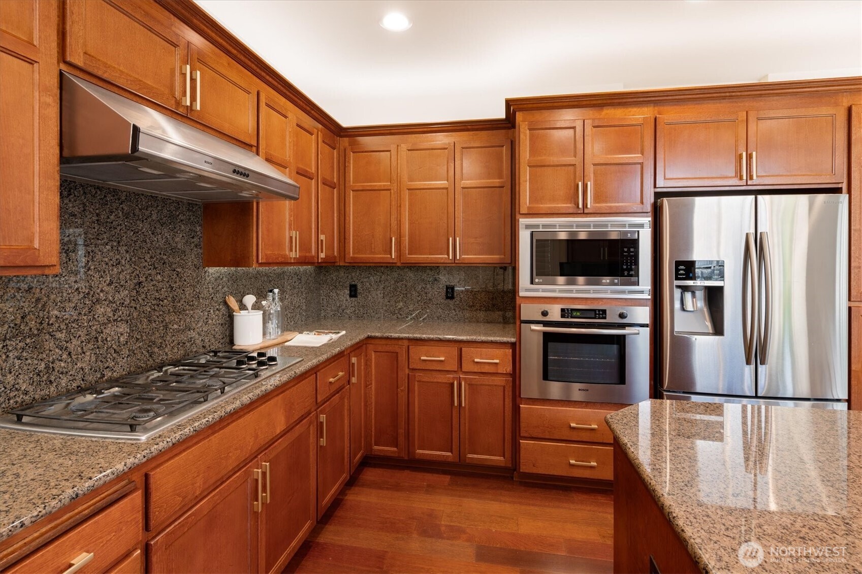 1206 S 36th Place Property Photo 17
