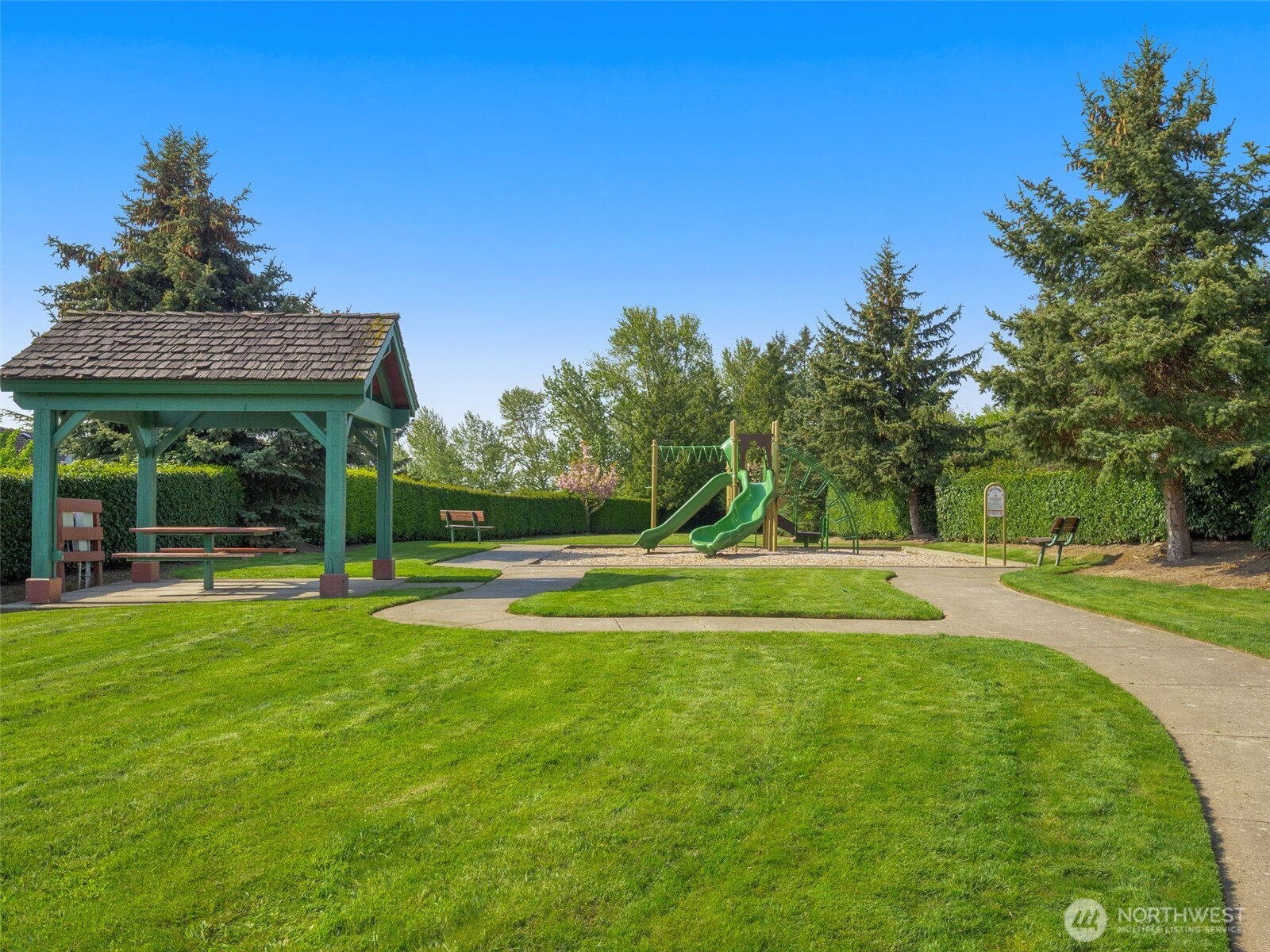 1206 S 36th Place Property Photo 33