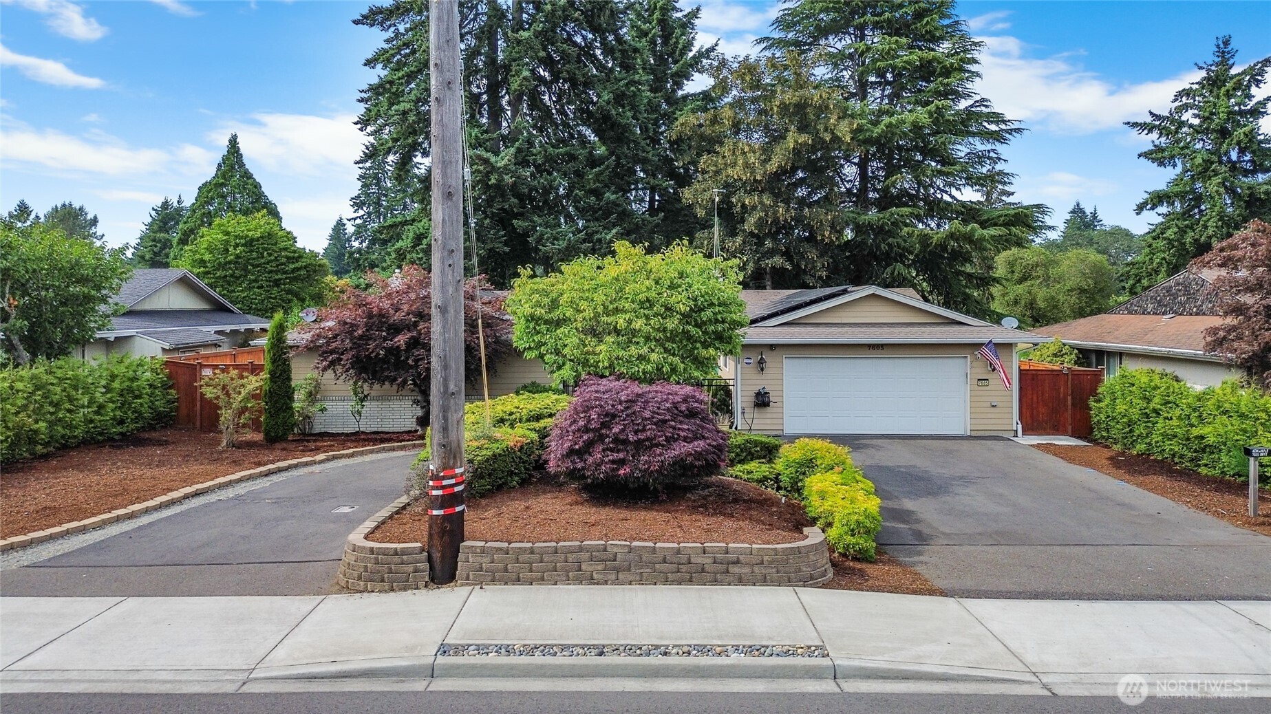 7605 Onyx Drive Property Photo 1