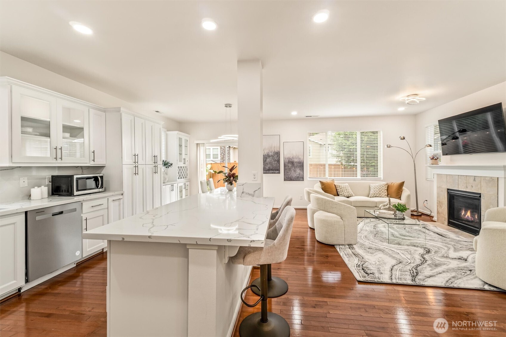 17710 39th Avenue Property Photo 4