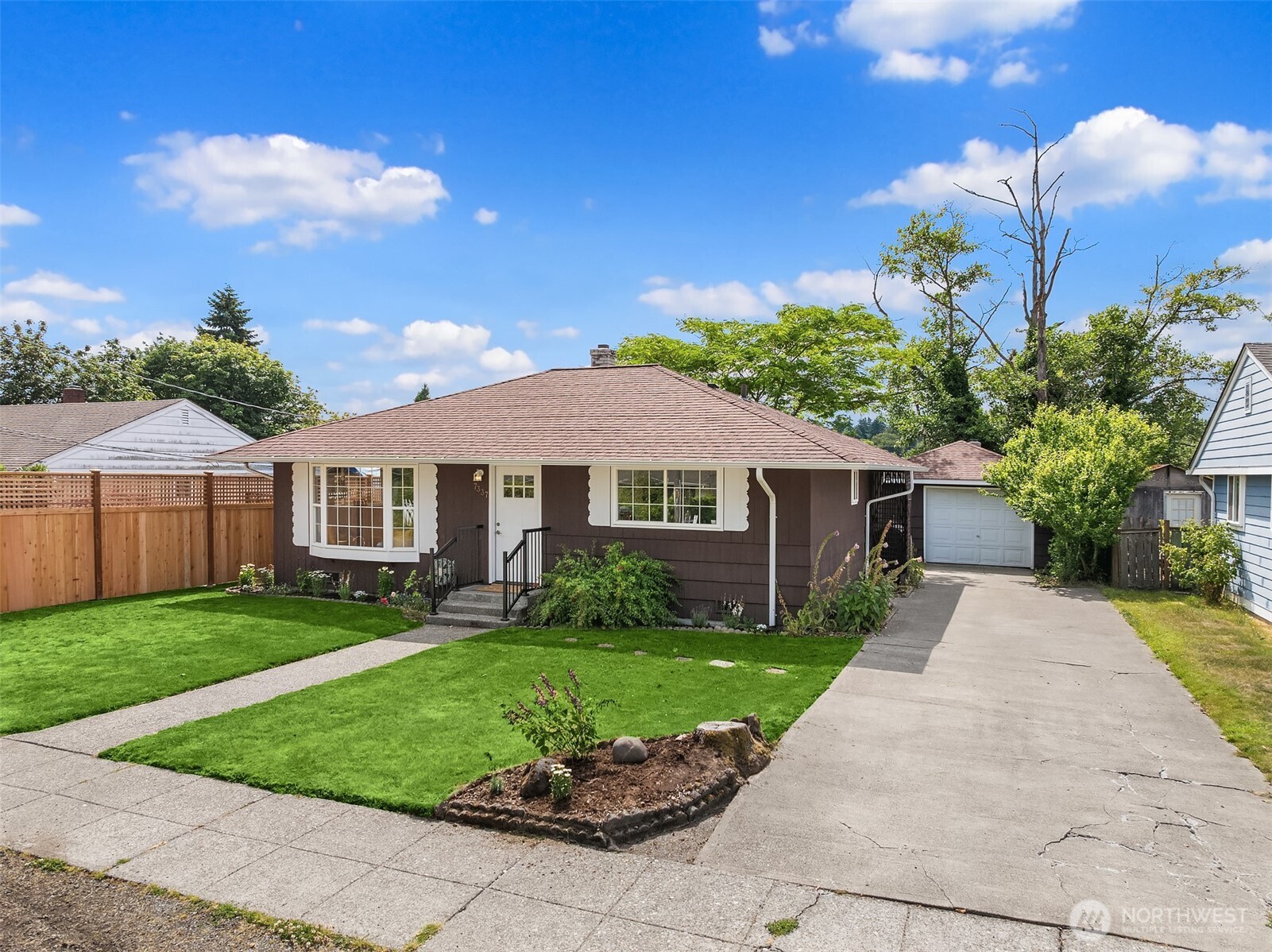 7337 19th Avenue Property Photo 1