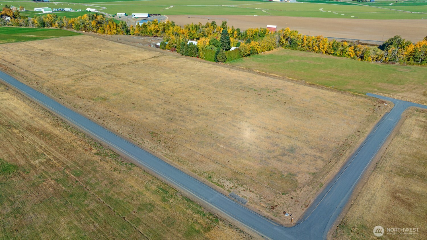 0 Lot 5 Waterbrook Lane Property Photo 1