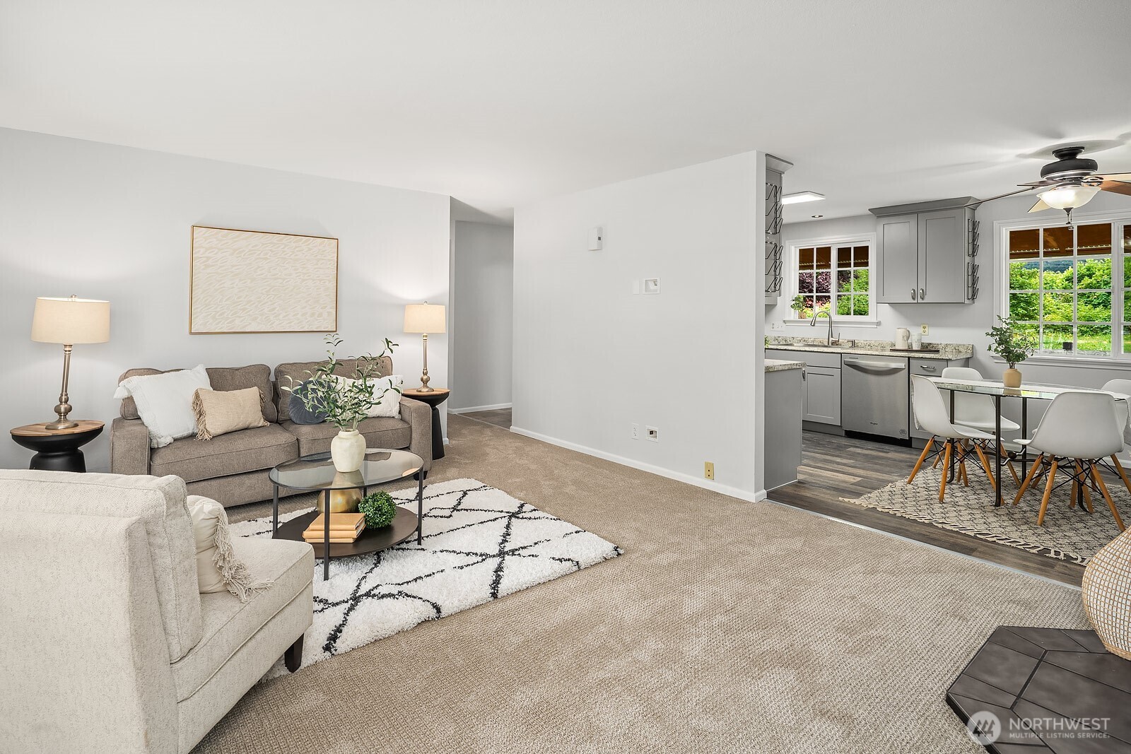 4952 Milwaukee Avenue Property Photo 11