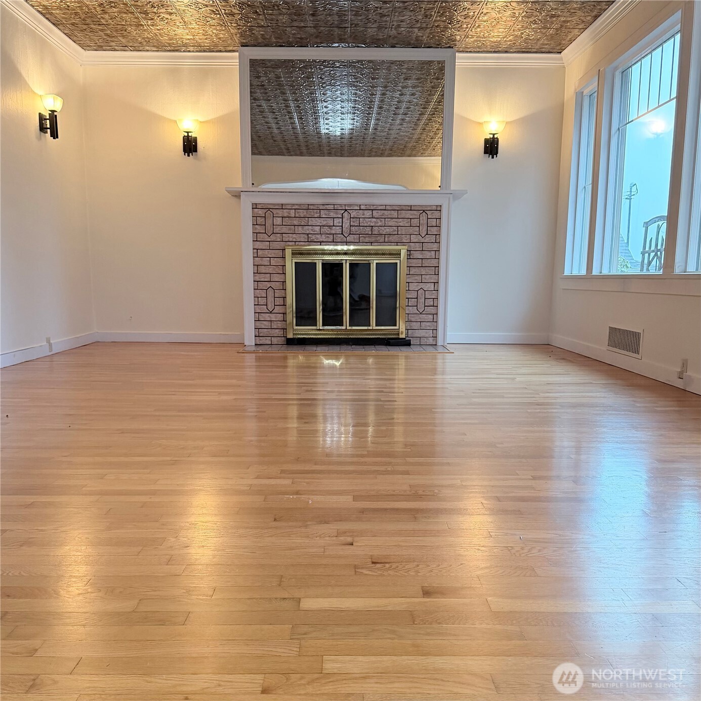 517 S 3rd Street Property Photo 3