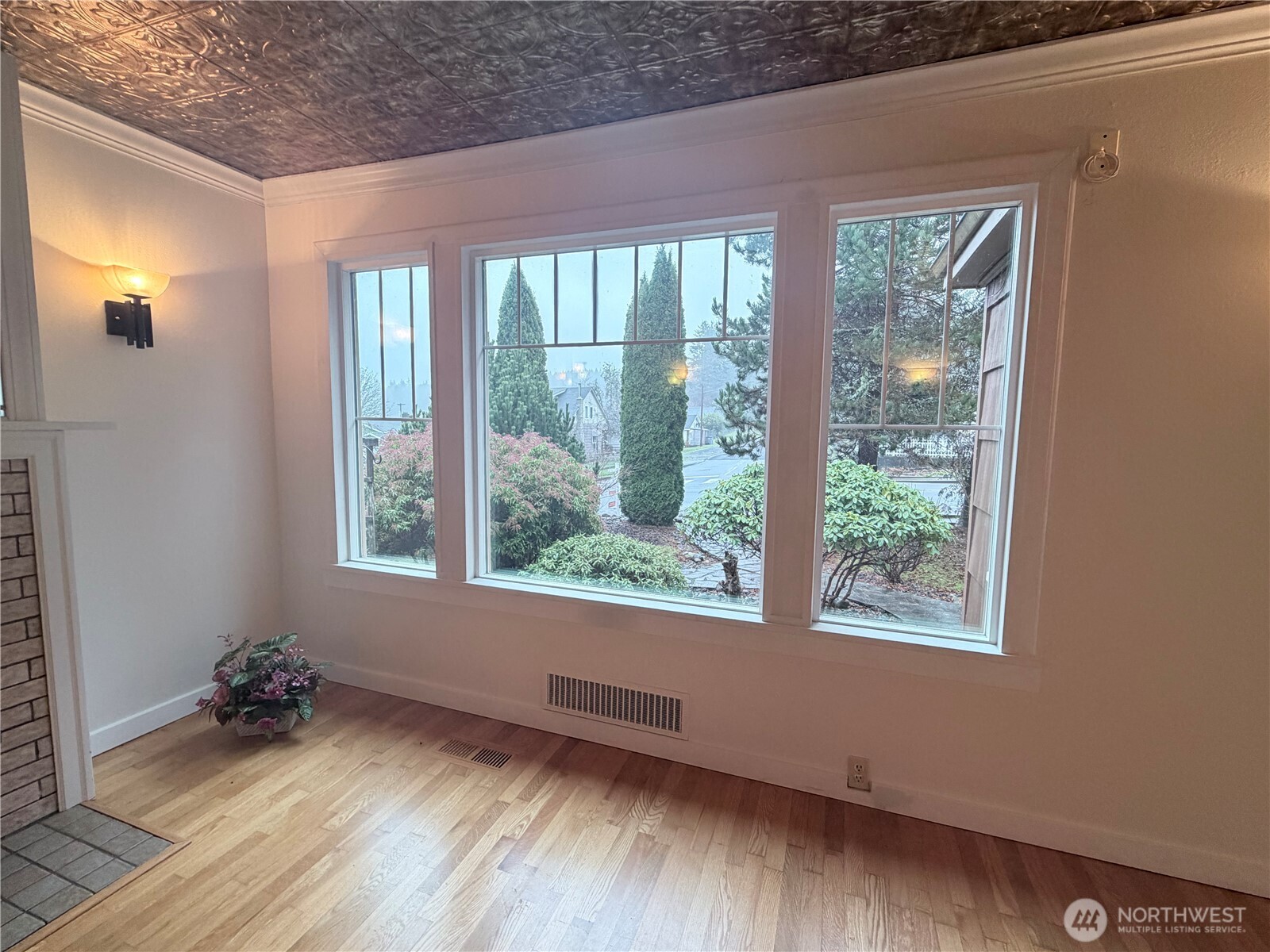 517 S 3rd Street Property Photo 5