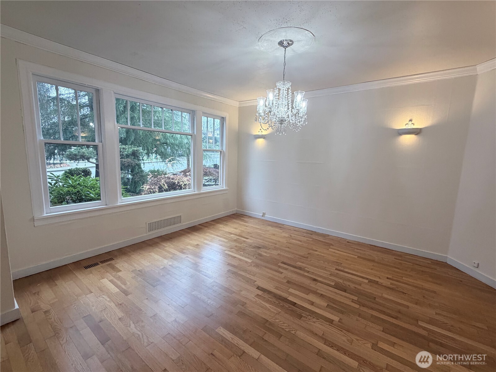 517 S 3rd Street Property Photo 8
