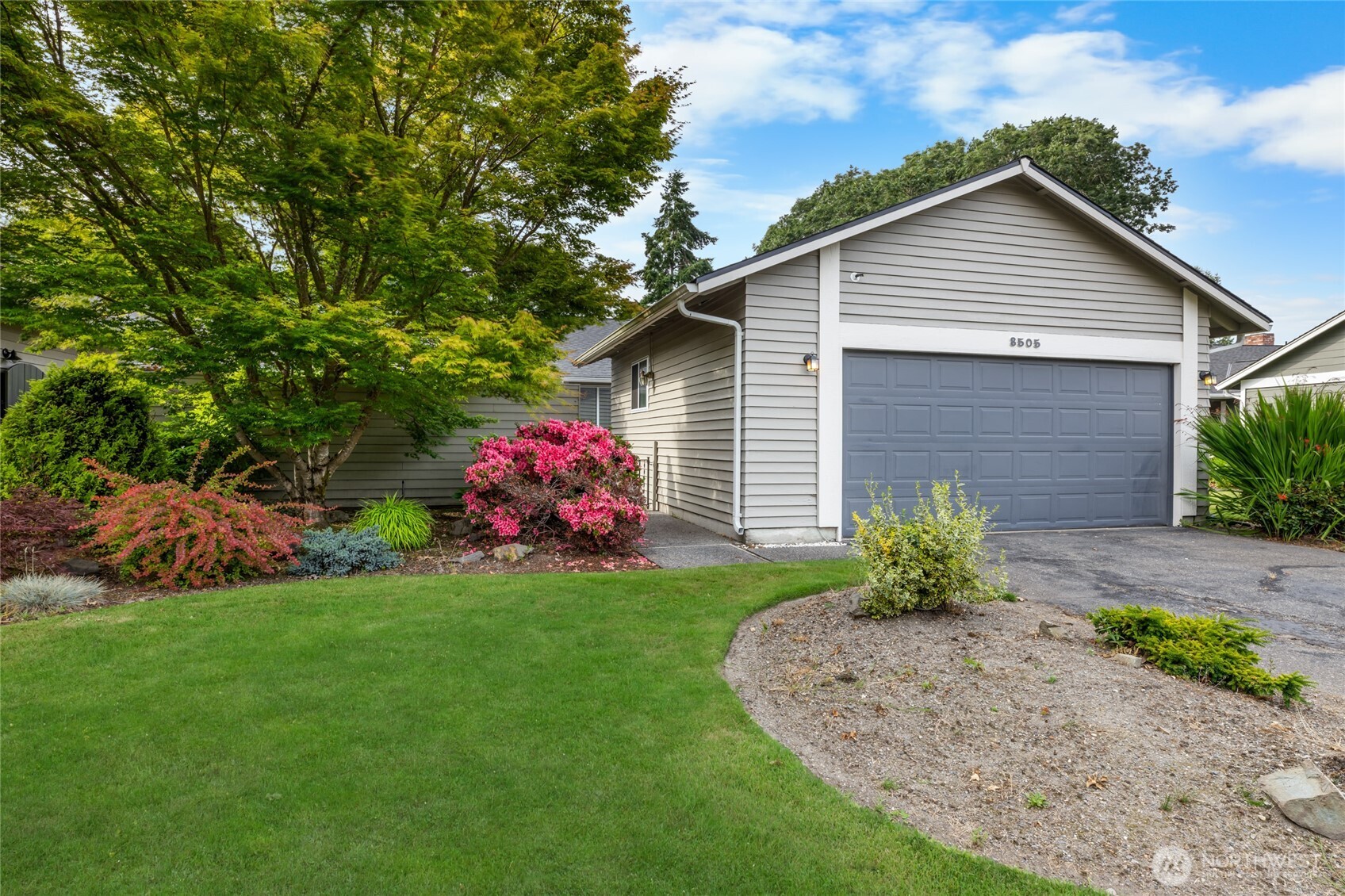 8505 Onyx Drive Property Photo 1