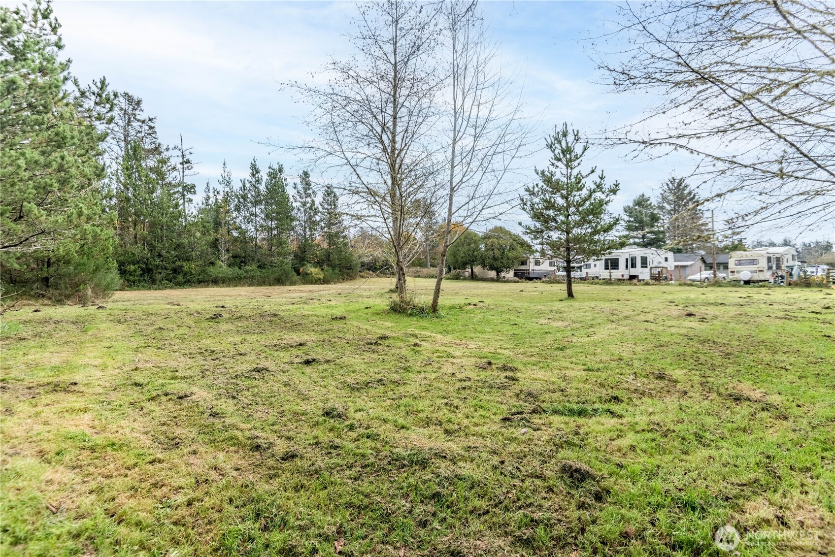 26307 U Street Property Photo 8