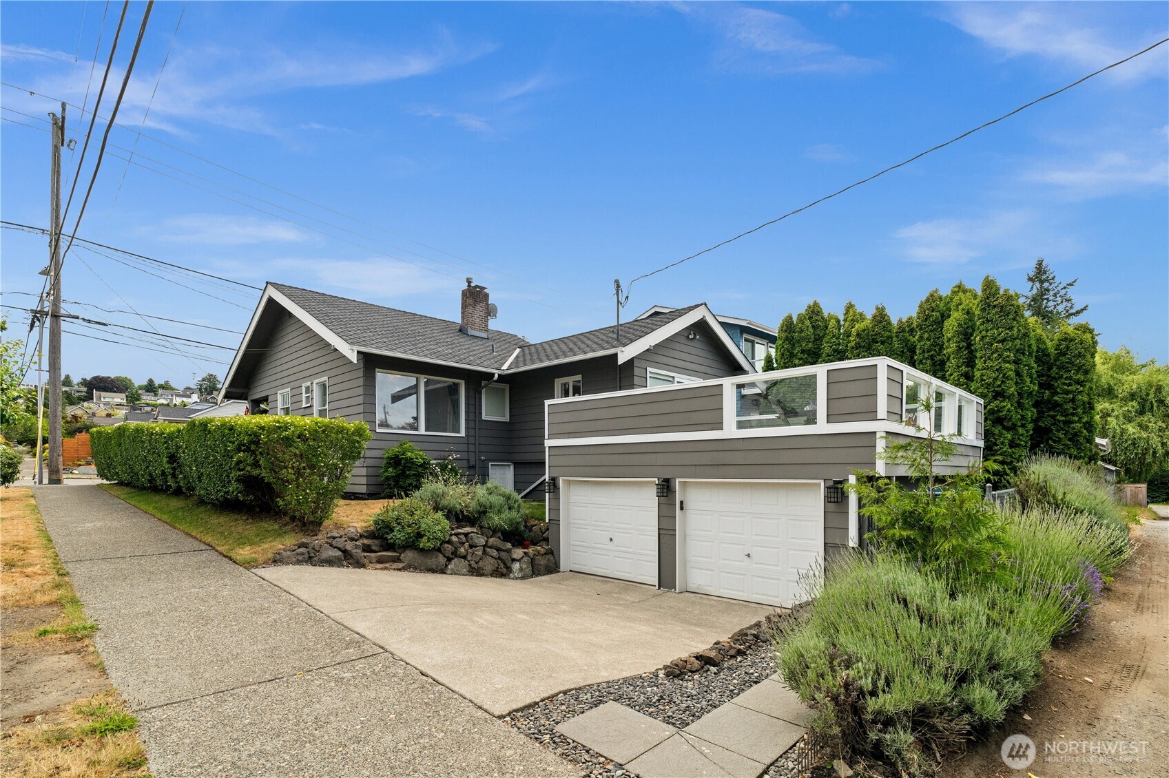 6903 Fauntleroy Way