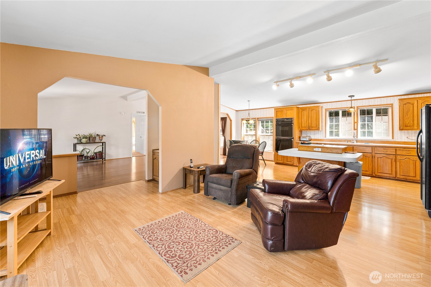 301 Salmonberry Lane Property Photo 13