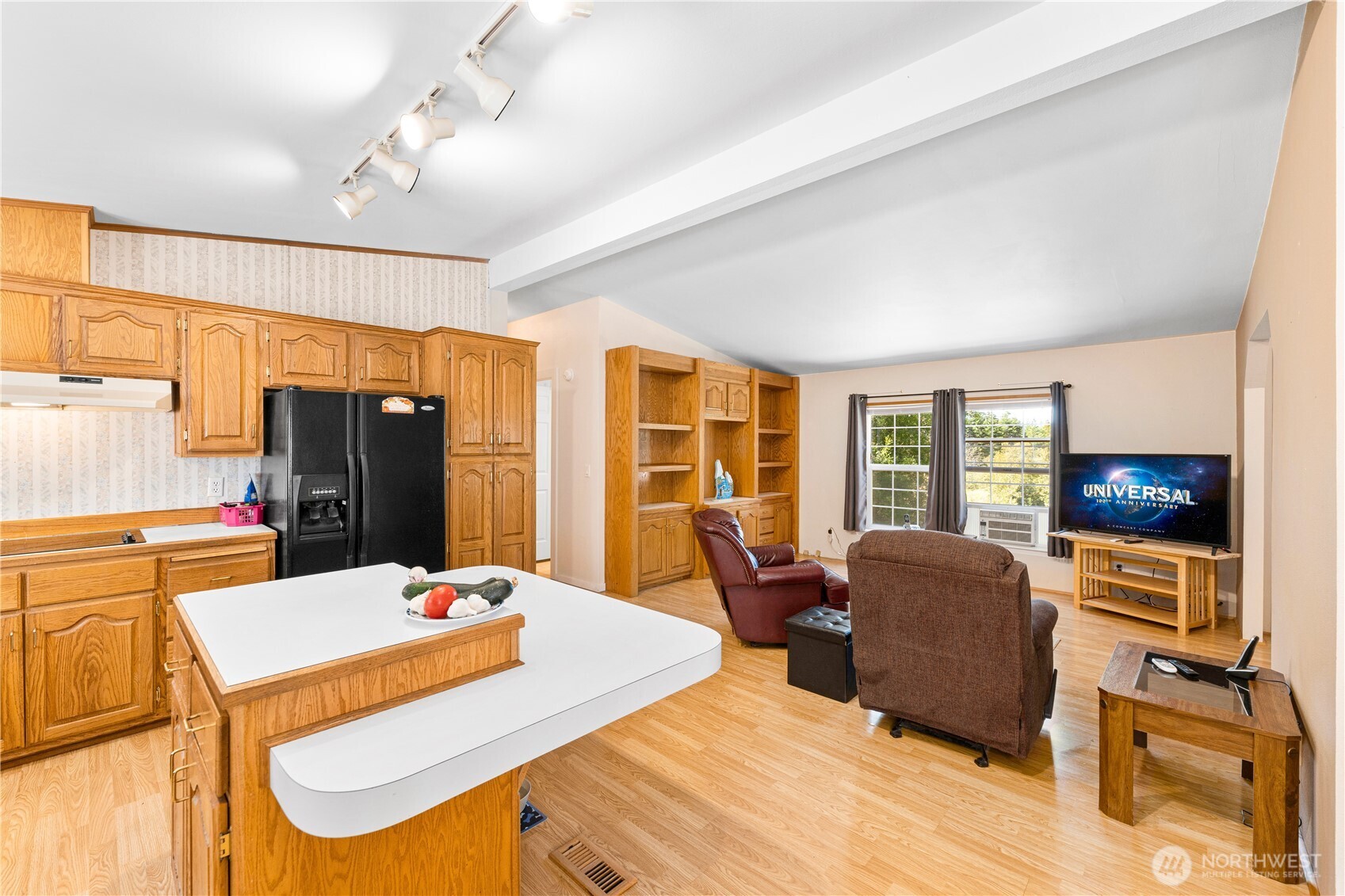 301 Salmonberry Lane Property Photo 15