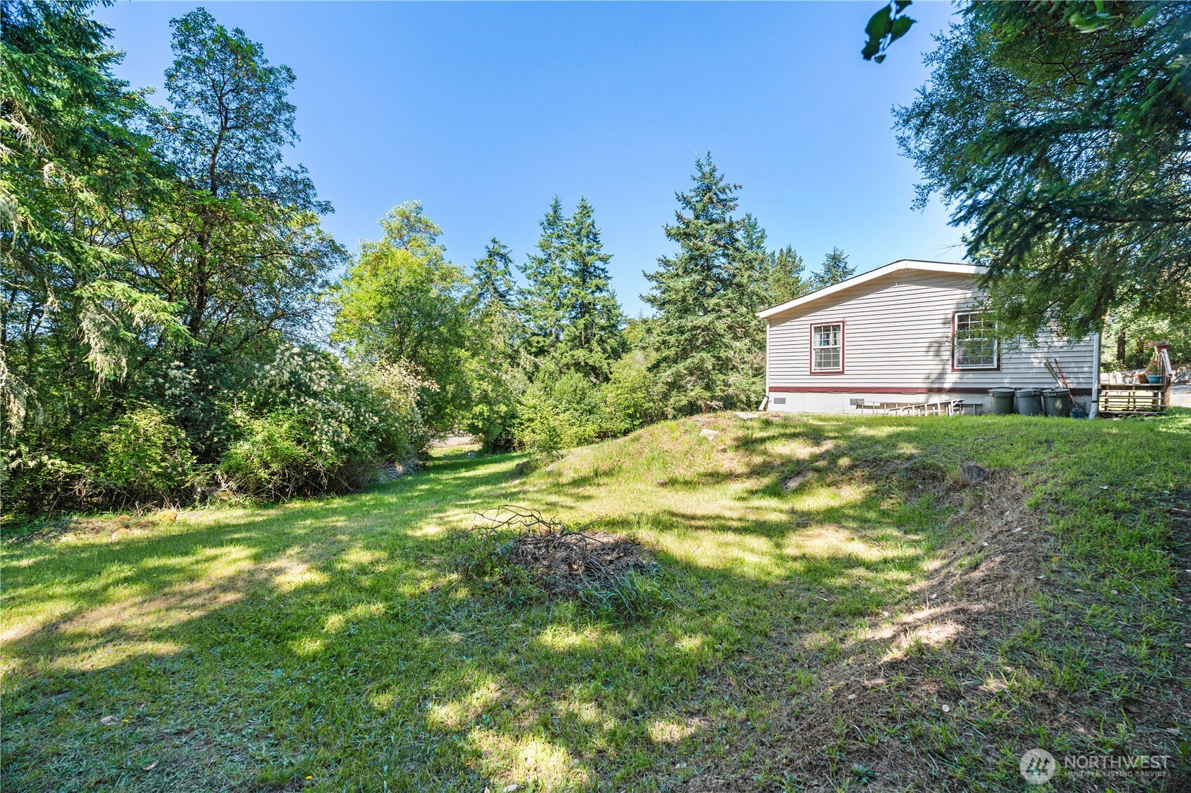 301 Salmonberry Lane Property Photo 32