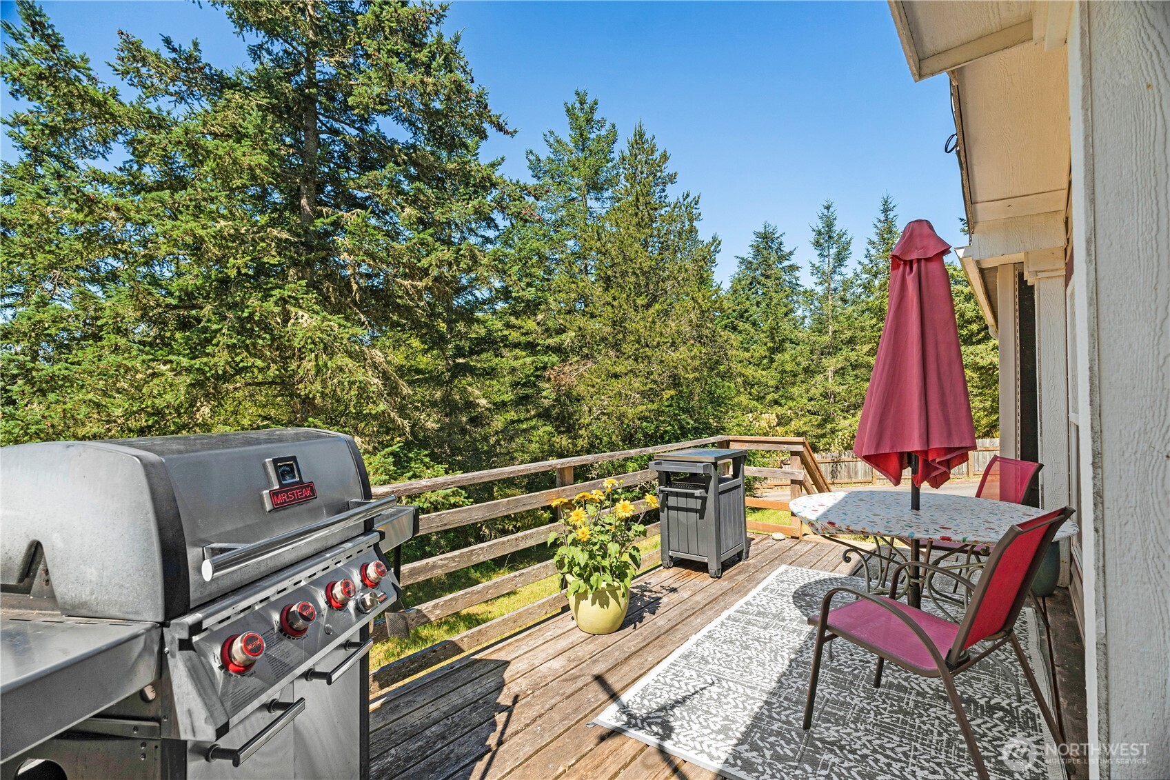 301 Salmonberry Lane Property Photo 33