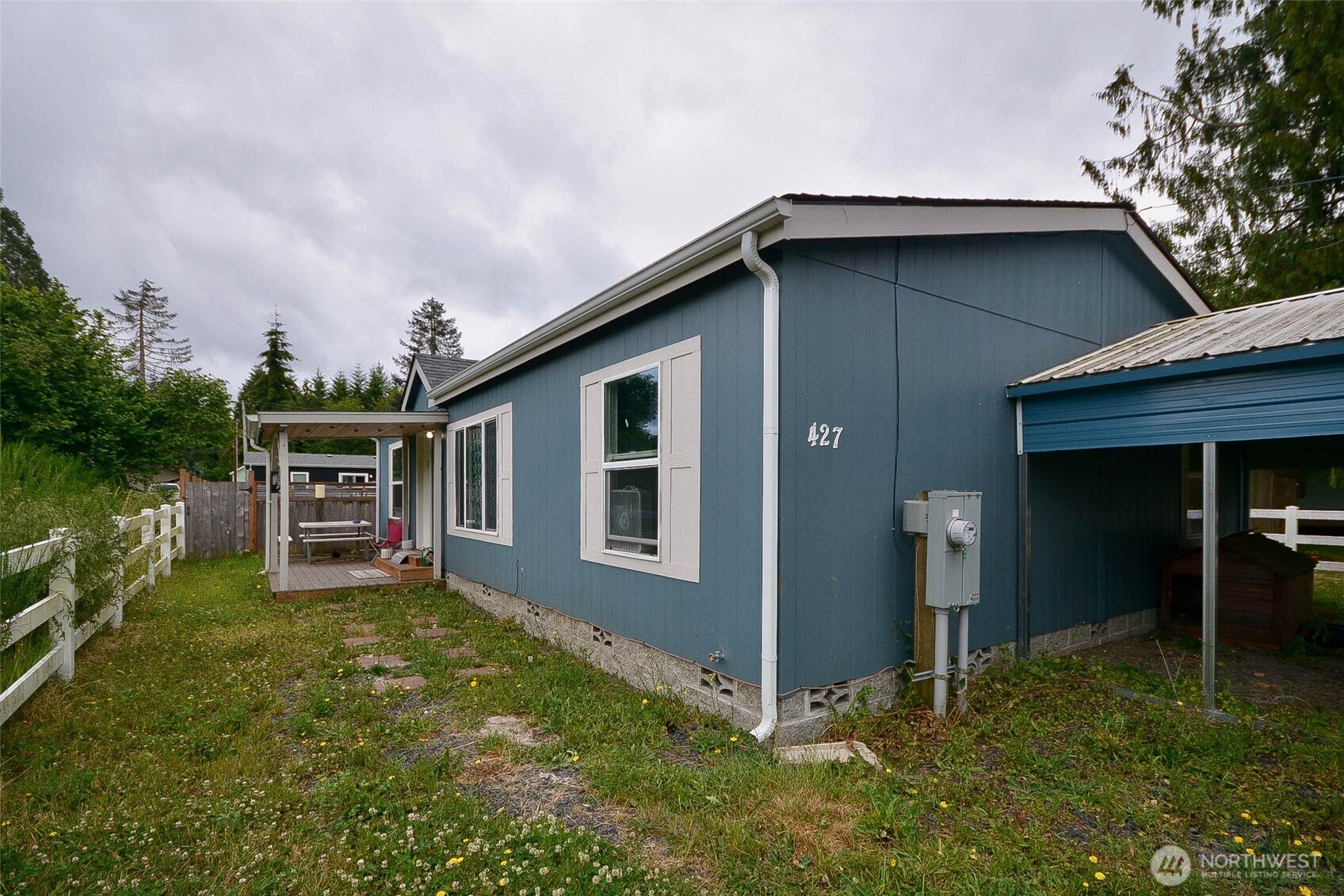 427 Pleasant Avenue Property Photo 1