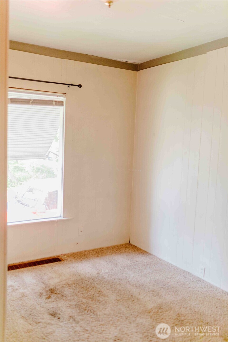 565 S Director Property Photo 30