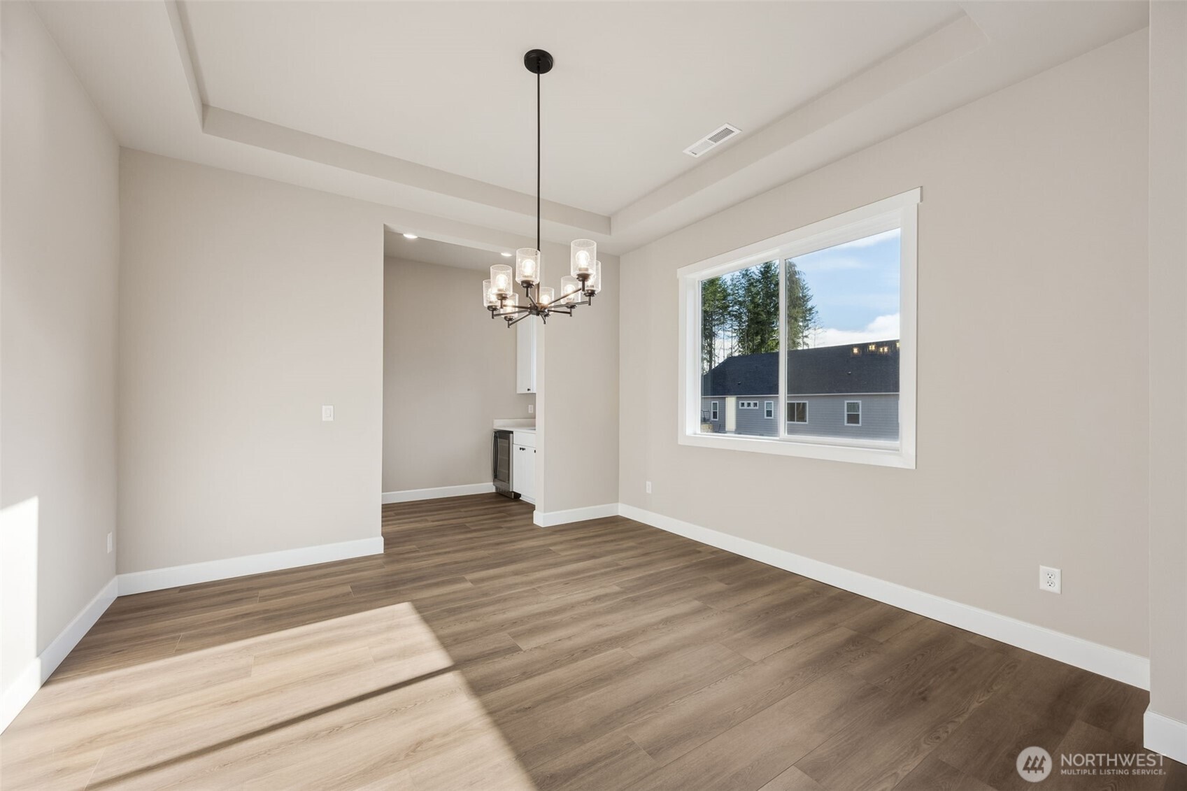 13620 100th Street 211 Property Photo 4