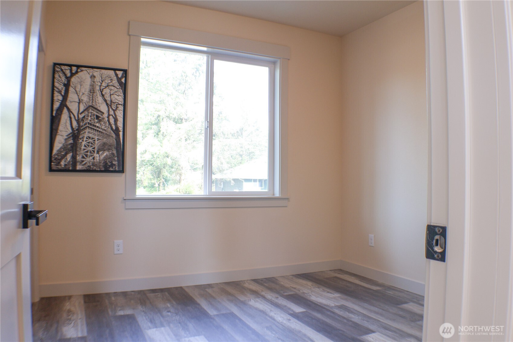 567 Sunset Avenue Property Photo 12