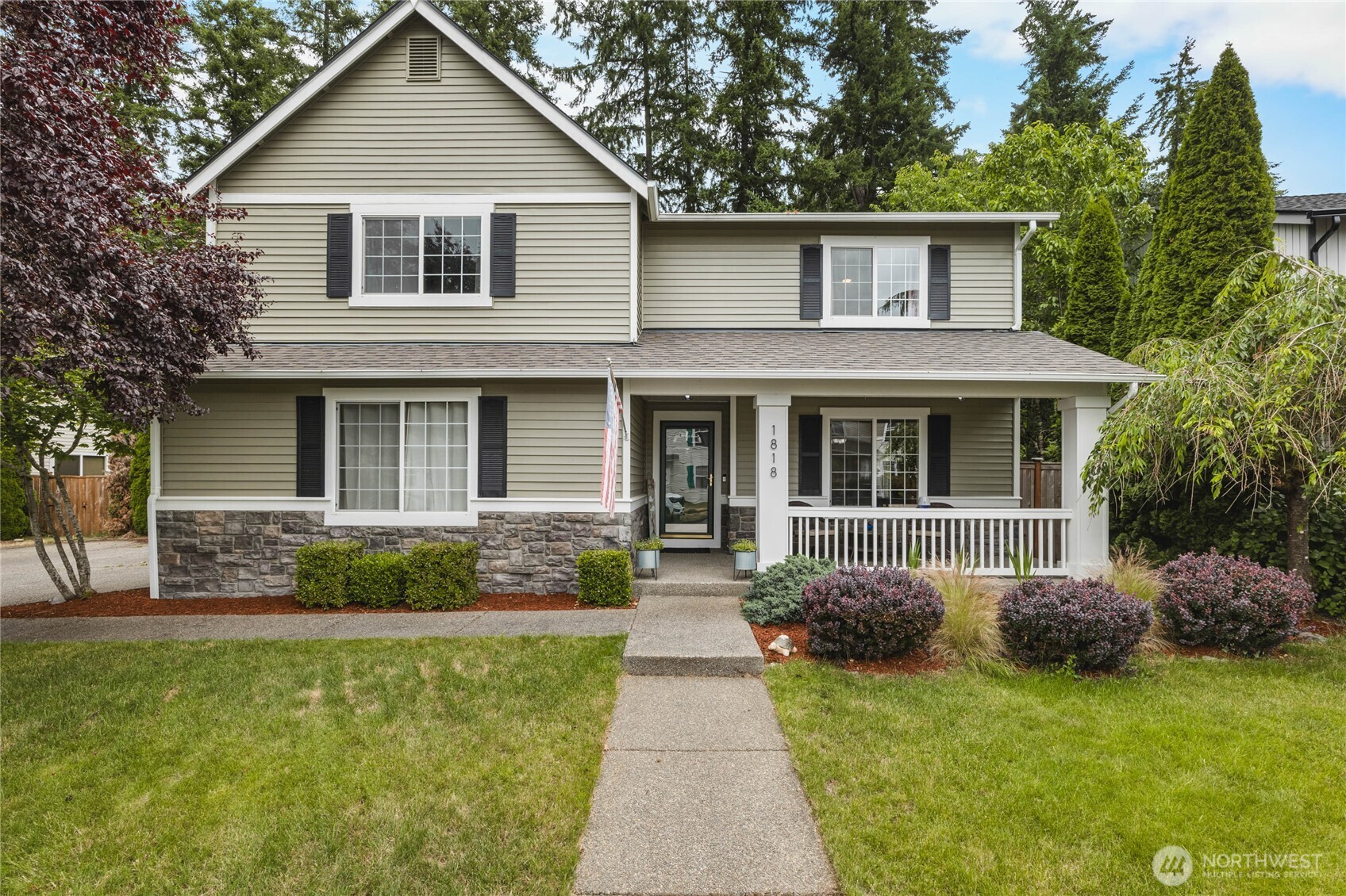 1818 Fisher Avenue Property Photo 1