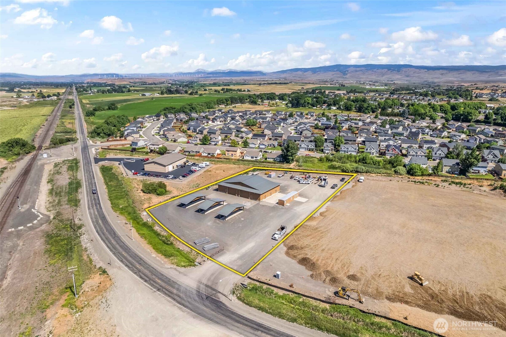 2015 Old Highway 10 Property Photo 2