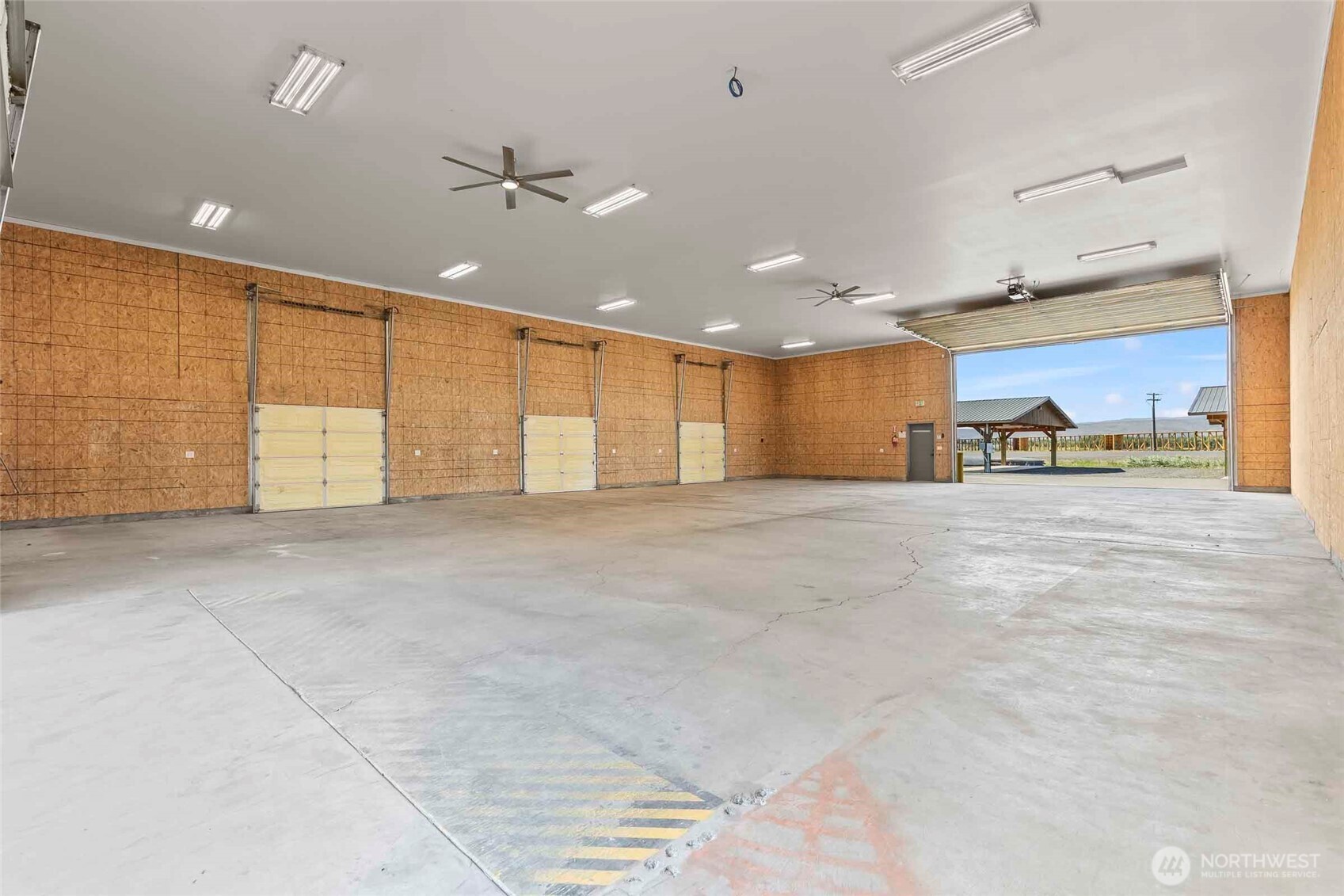 2015 Old Highway 10 Property Photo 13