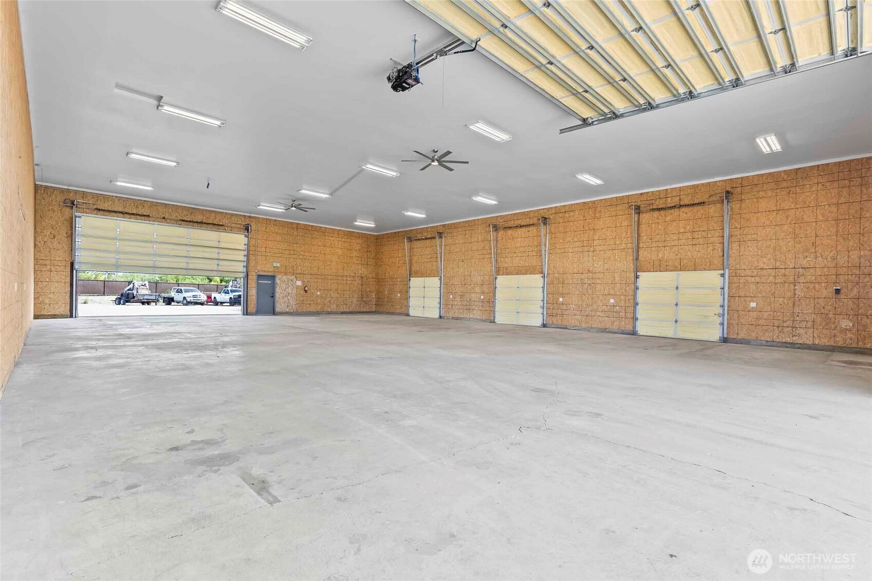 2015 Old Highway 10 Property Photo 14