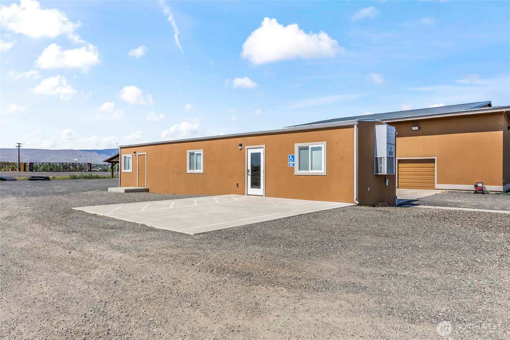 2015 Old Highway 10 Property Photo 25