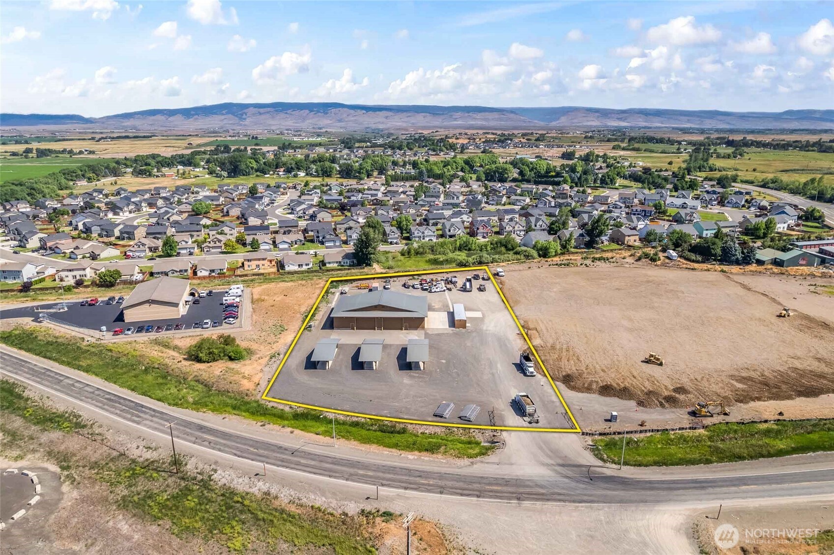 2015 Old Highway 10 Property Photo 32