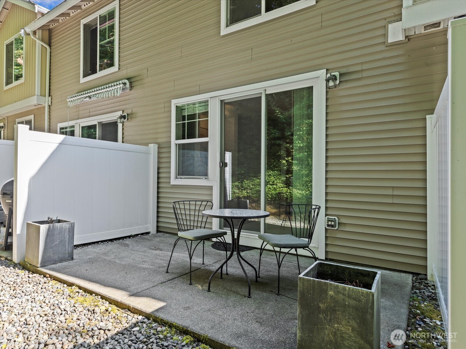 3717 S Holly Park Drive Property Photo 22