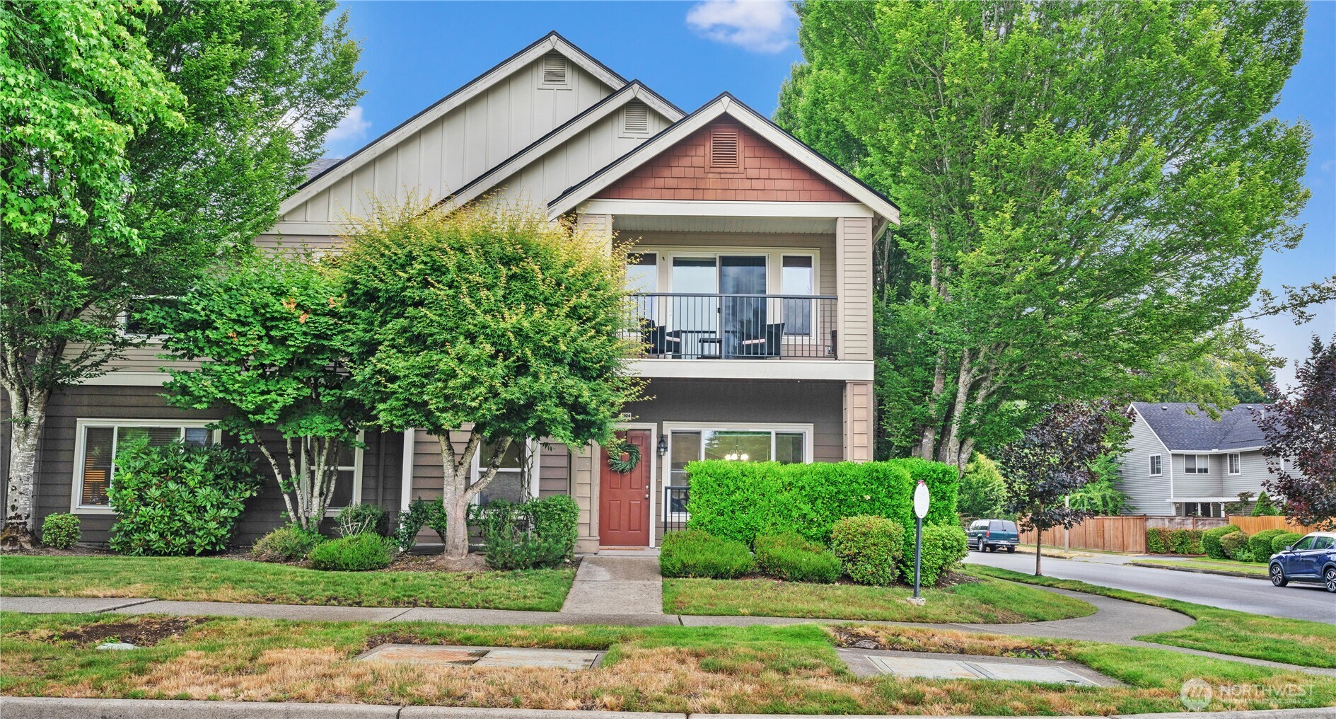 2104 Palisade Boulevard B-7 Property Photo 1