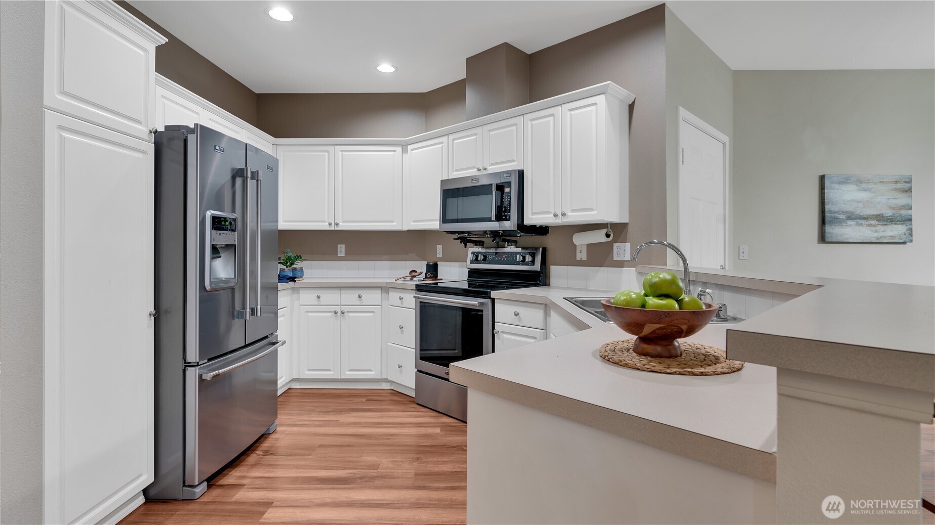 2104 Palisade Boulevard B-7 Property Photo 6