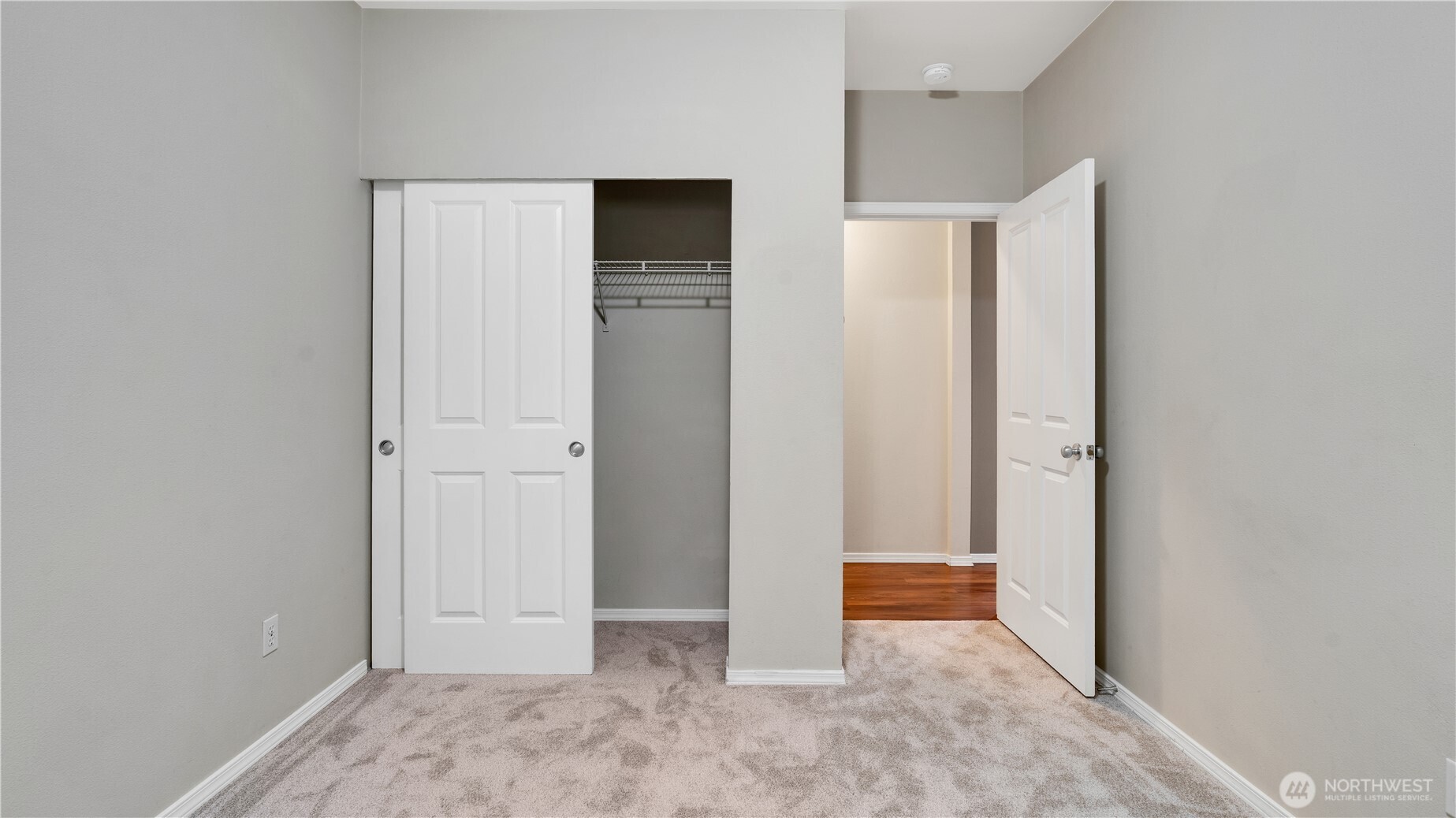 2104 Palisade Boulevard B-7 Property Photo 11