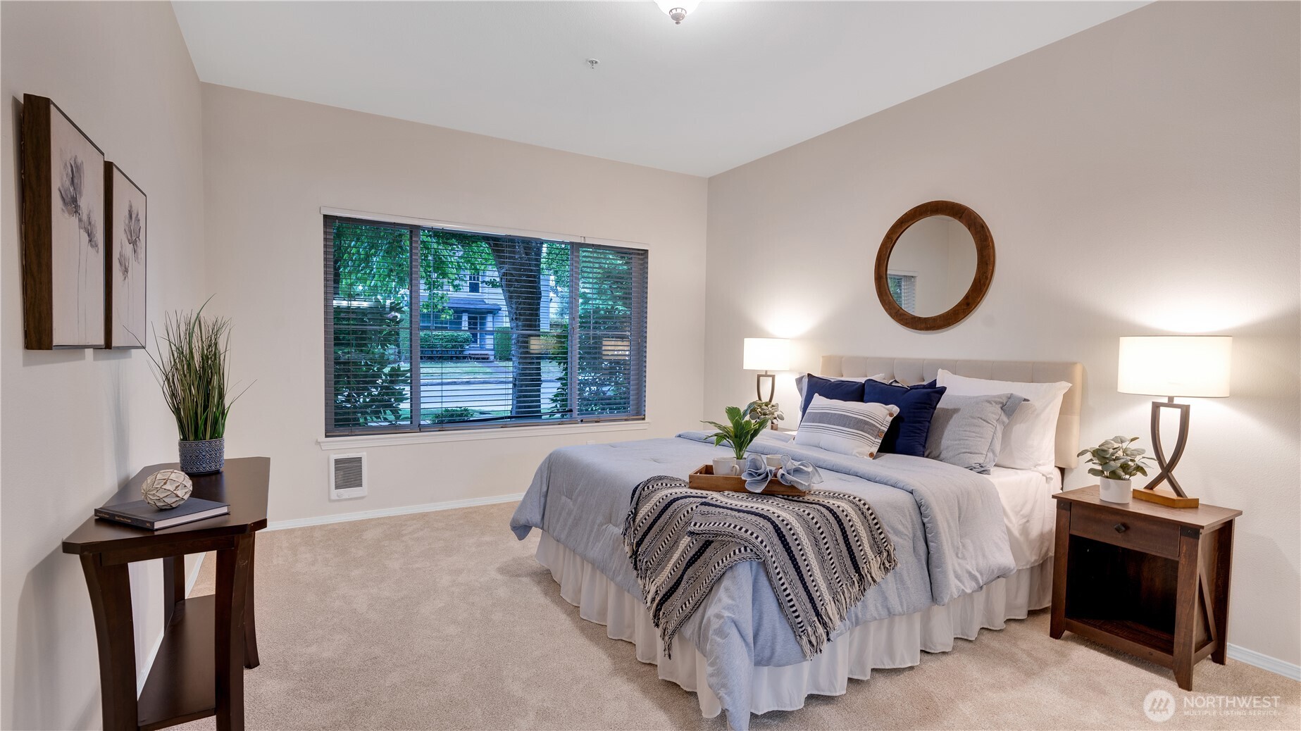 2104 Palisade Boulevard B-7 Property Photo 12