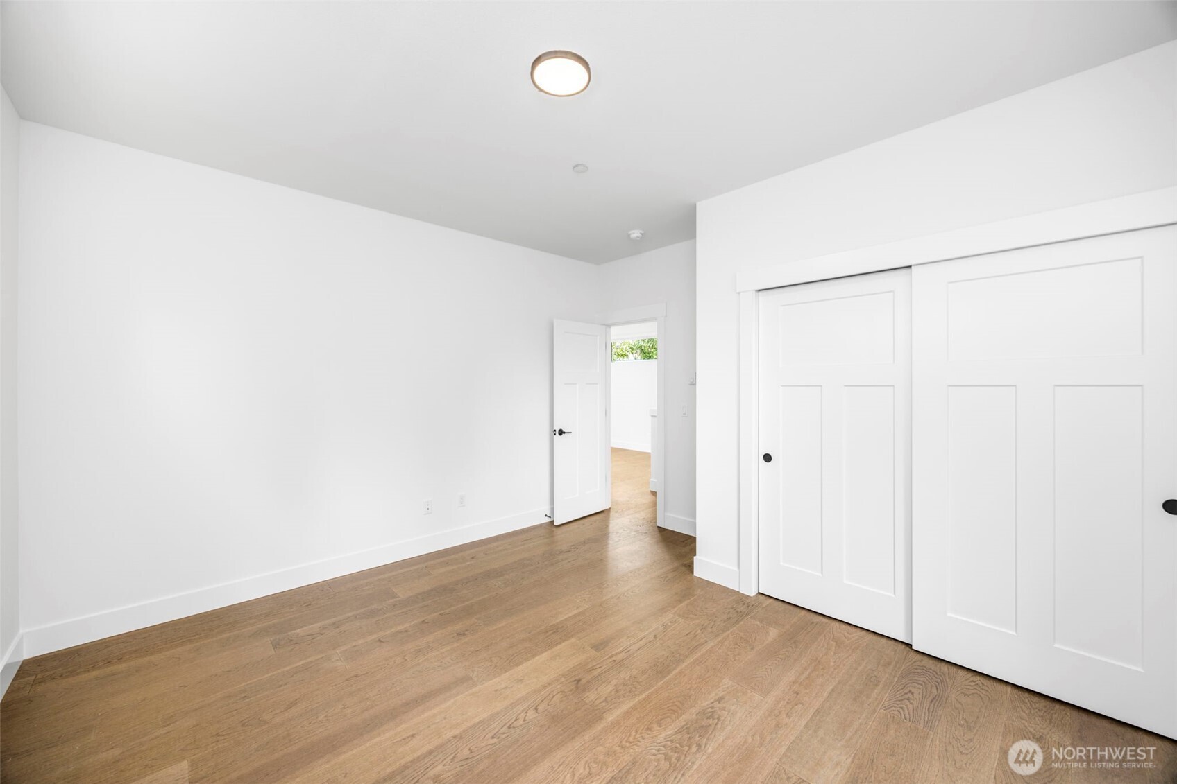9 160th Place Property Photo 21