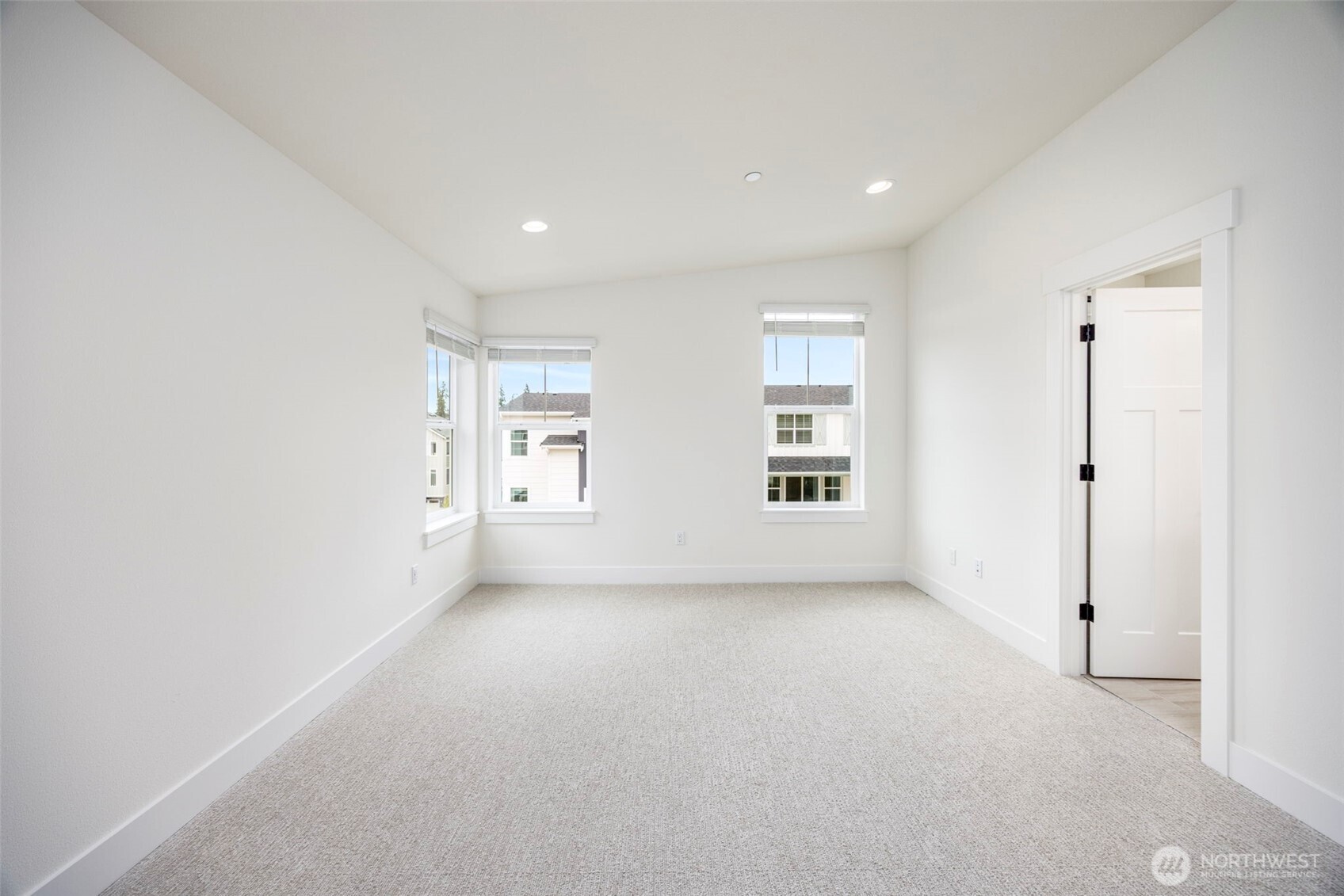 9 160th Place Property Photo 30