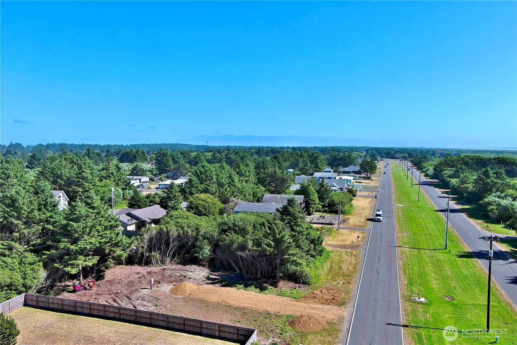 538 Ocean Shores Boulevard Property Photo 3