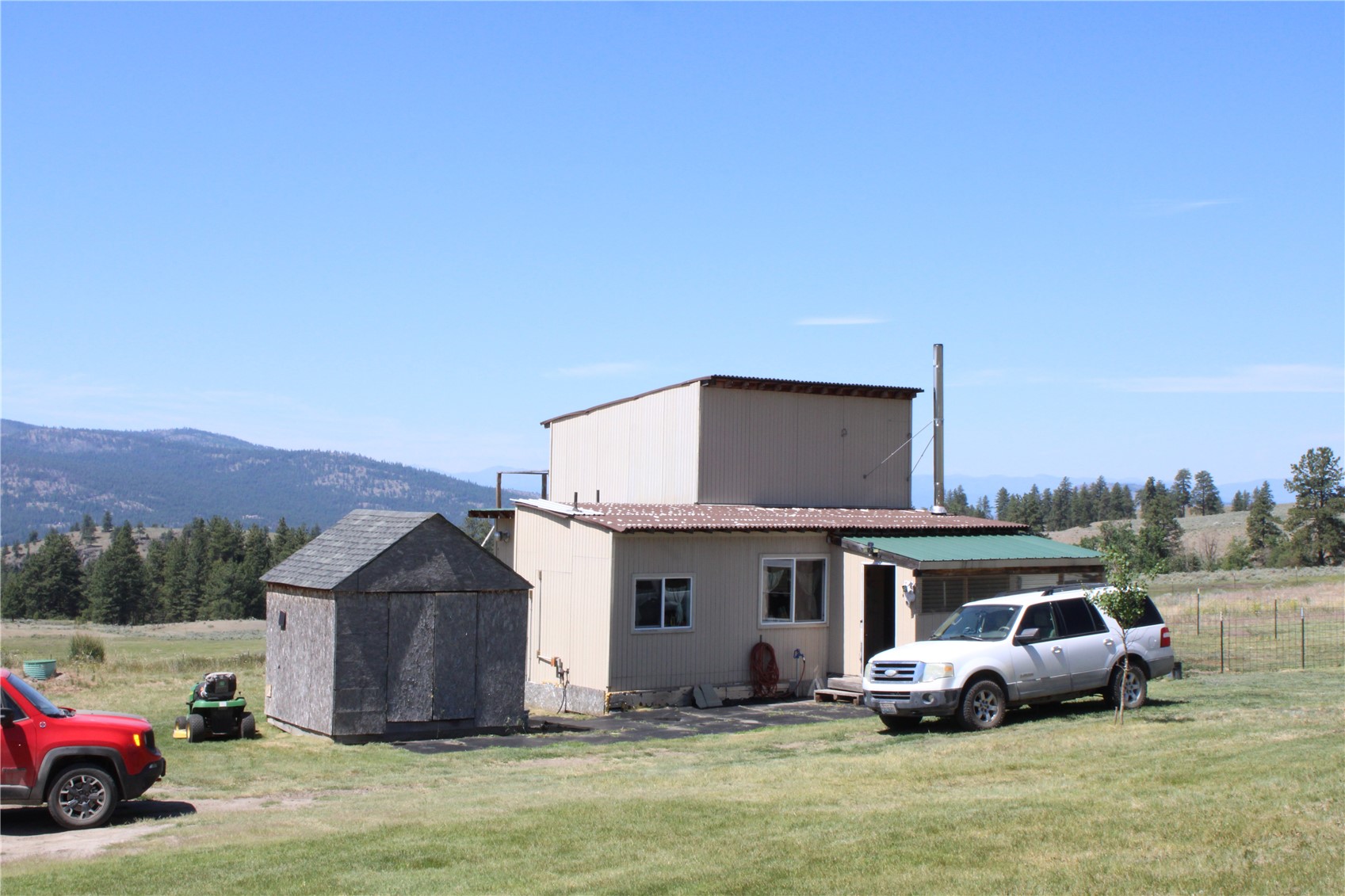 16 Edwards Creek Road Property Photo 1