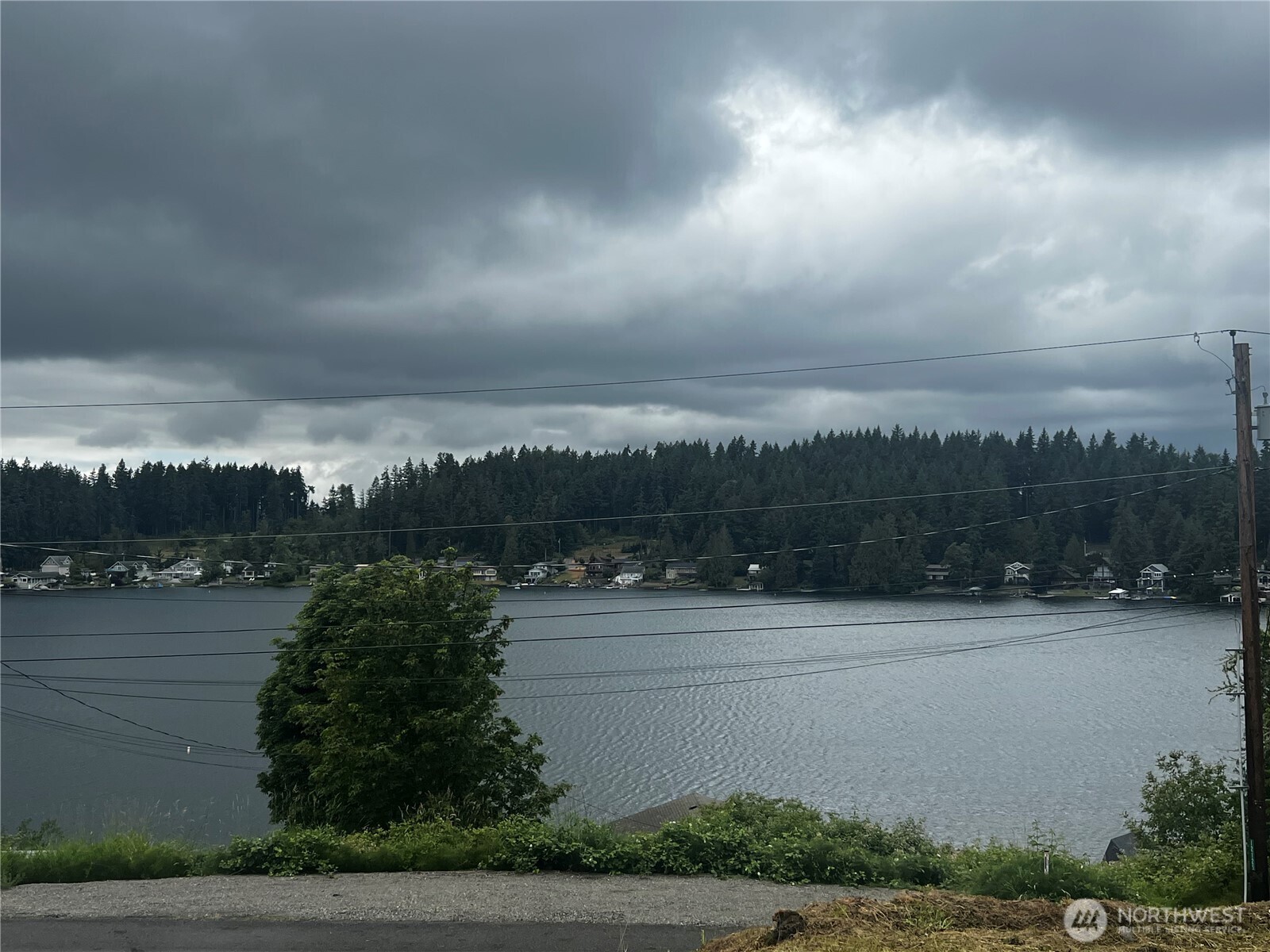 12120 S Clear Lake Road Property Photo 1