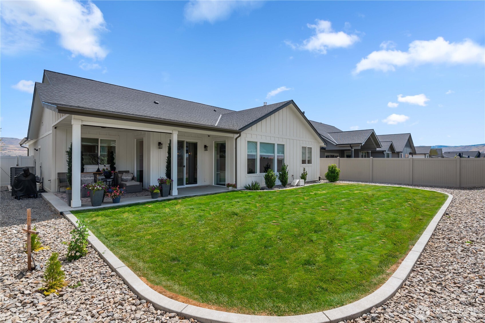 1002 Racine Springs Property Photo 37