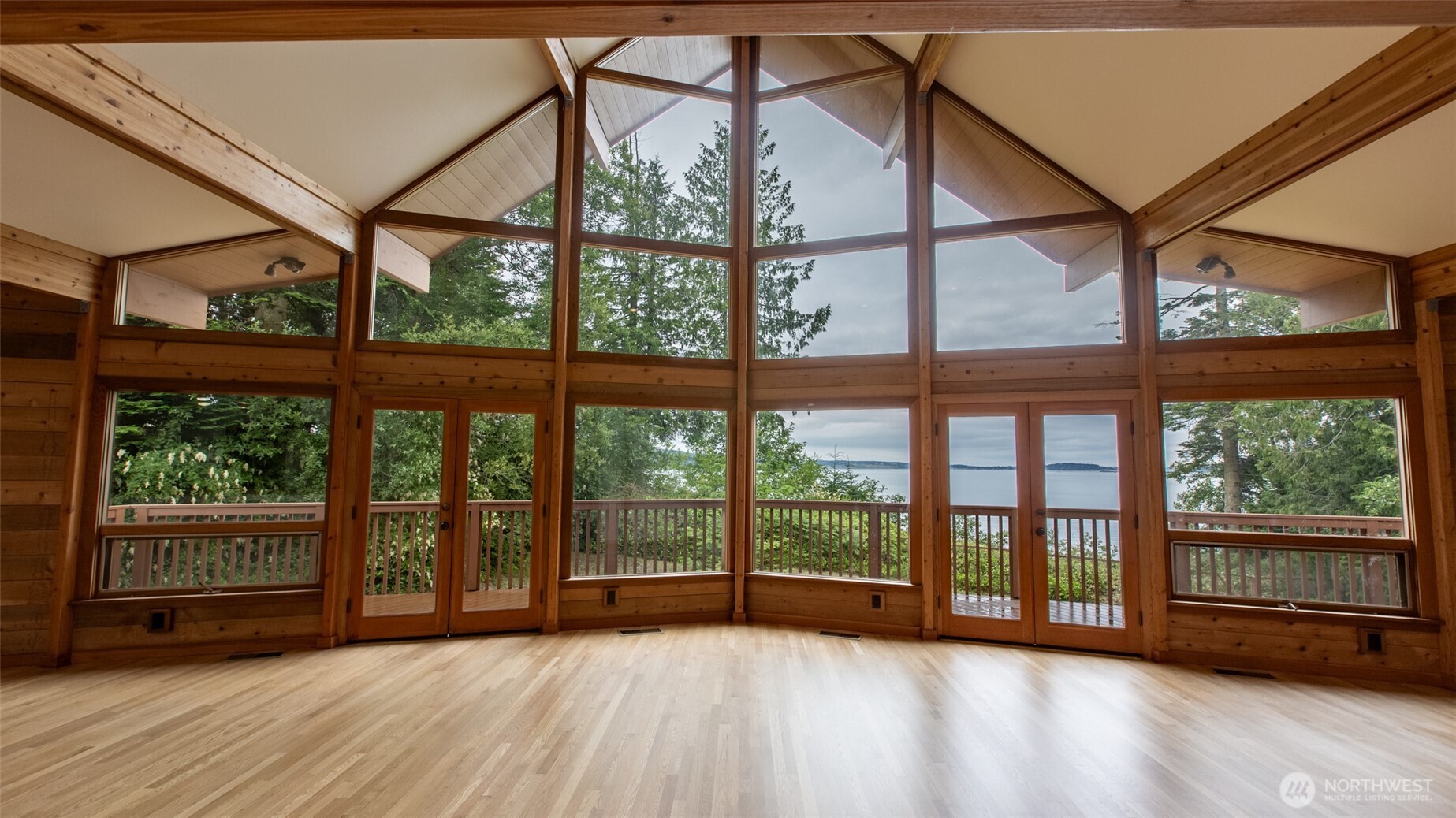 333 Hadlock Bay Road Property Photo 7