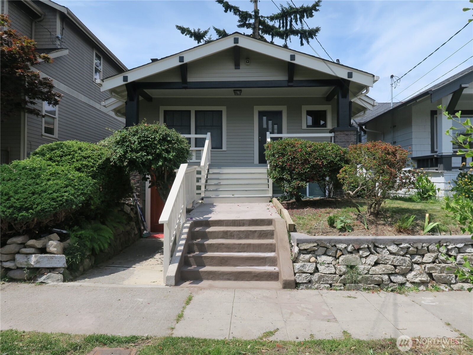 529 27th Avenue Property Photo 1