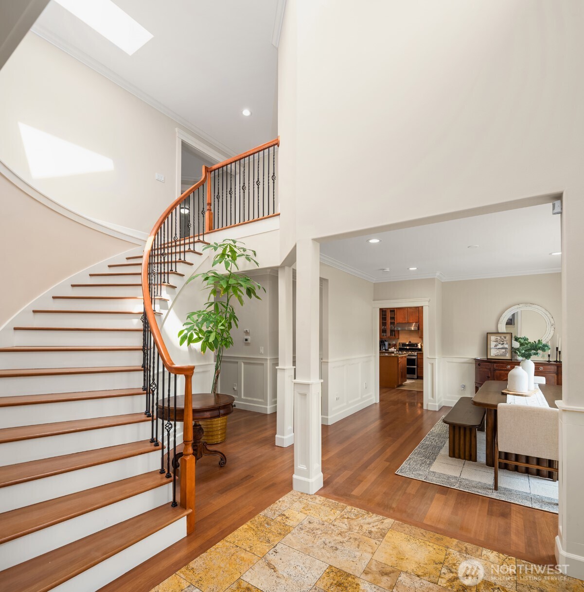 201 240th Street Property Photo 3