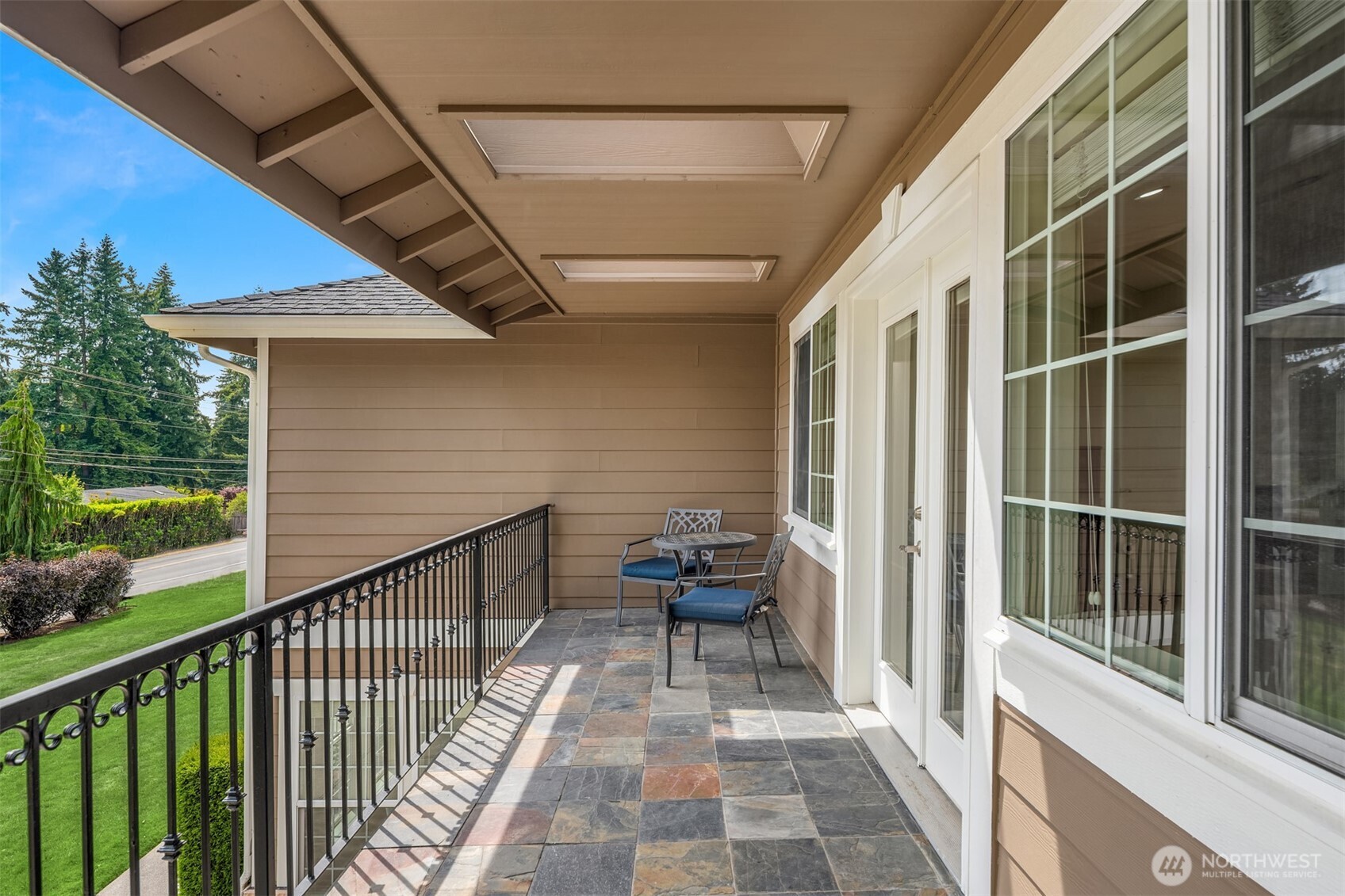201 240th Street Property Photo 29