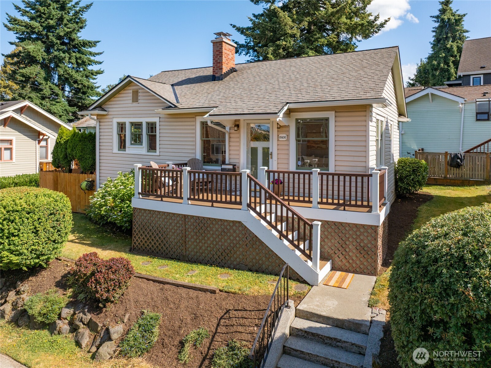 6806 Woodlawn Avenue Property Photo 1