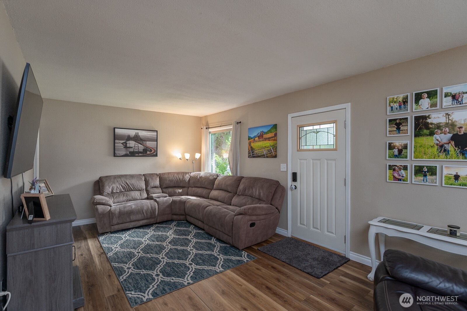 119 Sw F St Property Photo 7